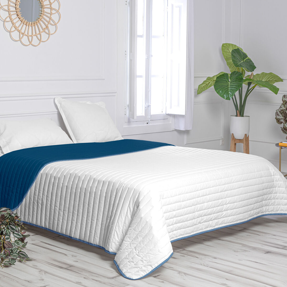 Reversible Bedspread HappyFriday Basic Dash White Navy Blue 240 x 260 cm